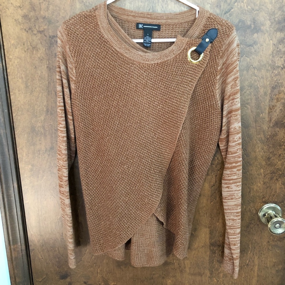 Long sleeve sweater